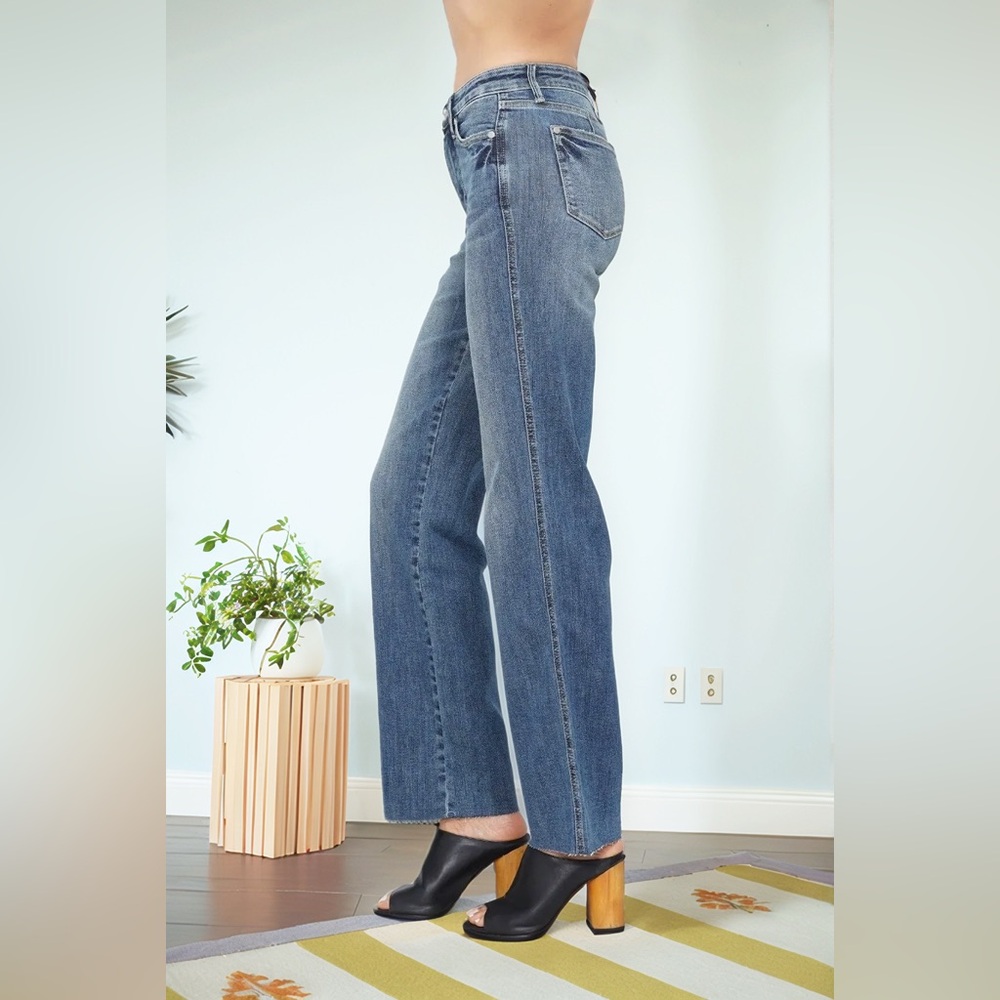 Judy Blue Tummy Control Straight Jeans 32” INSEAM - Picture 3 of 5